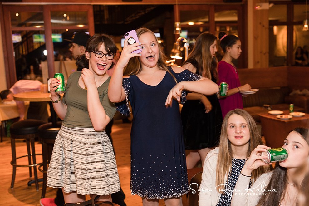 chicago bar mitzvah photographer